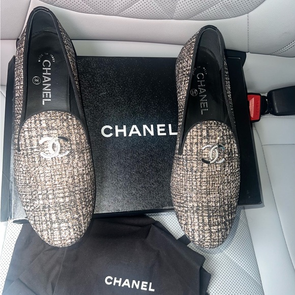 Chanel Mocassins/Loafers!, Worn Afew Times but in Great Condition! - Picture 2 of 6